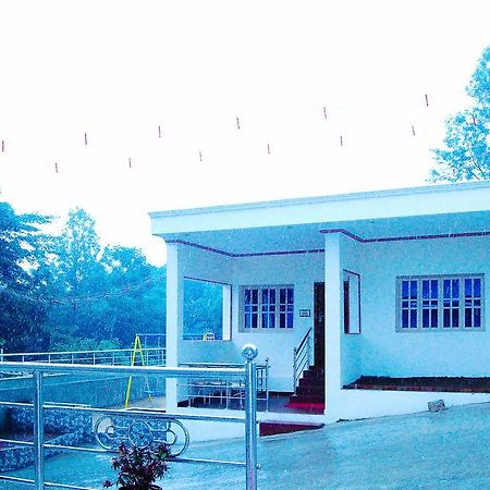 Chill Breeze Resort Yercaud Kamer foto